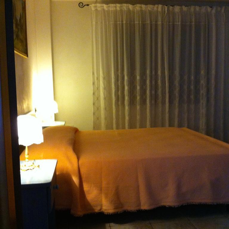 Rosarancio Bed & Breakfast Басано дел Грапа Стая снимка